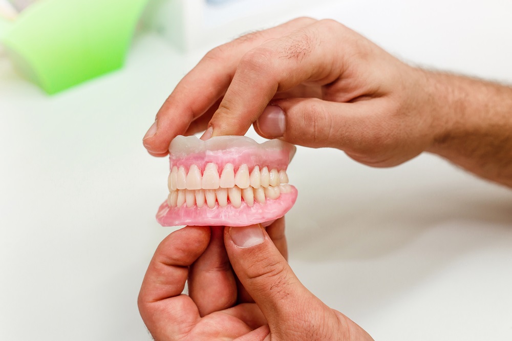 Cosmetic Dentures Vancouver